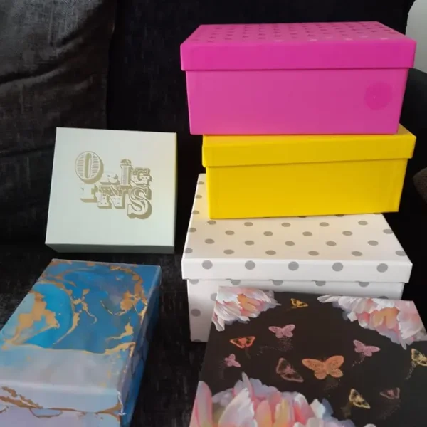 10x gift and storage boxes