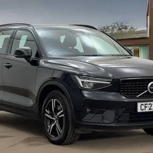 2022 Volvo XC40 2.0 B4P Plus Dark 5-door AWD Estate Petrol Automatic
