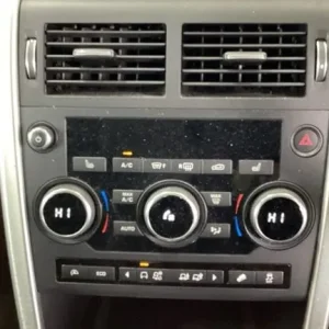 2018 Land Rover Discovery Sport 2.0 TD4 SE Tech SUV - Image 8