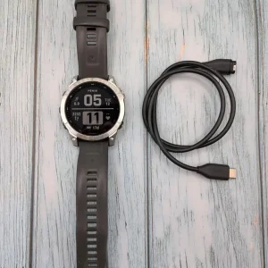 Garmin Fenix 7 47mm (Silver with Graphite Band)