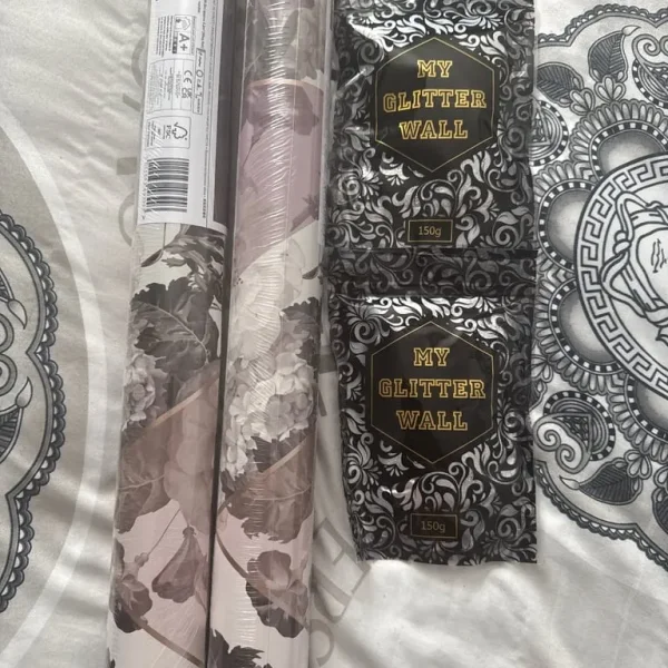 Wallpaper and glitter
