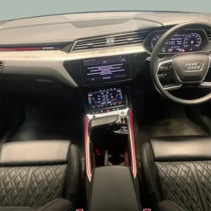 2021 Audi e-tron 50 Vorsprung SUV 5dr Electric Auto quattro 71.2kWh - Image 4