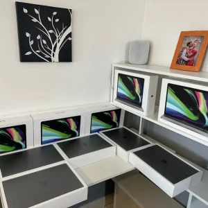 Apple MacBook Pro M1 - Image 7