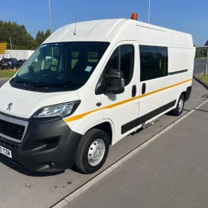 PEUGEOT BOXER 335 L3 PROFESSIONAL AIR CON WELFARE VAN WITH TOILET - Image 7