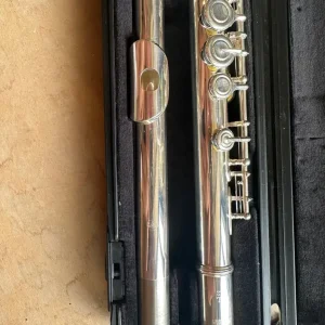 Yamaha flute YFL 212 - Image 3