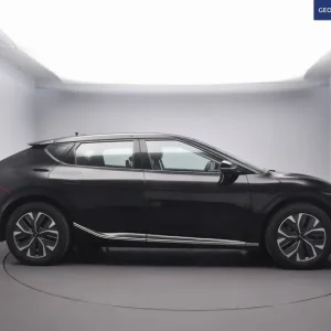 2022 Kia EV6 Air 77.4kWh Electric Hatchback - Image 7