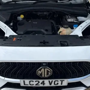 2024 MG HS 1.5 T-GDI SE 5-door hatchback - Image 8