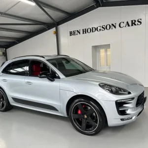 2016 Porsche Macan 3.0T GTS 5-door SUV - Image 6