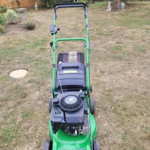 John Deere R43 Lawnmower