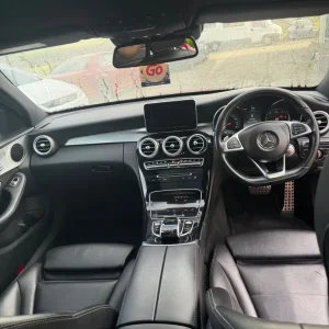 2014 Mercedes C-Class Estate, 2143cc, 5-door, semi-auto - Image 4