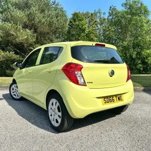 2016 Vauxhall Viva 1.0 SE 5-door Hatchback Petrol Manual - Image 3