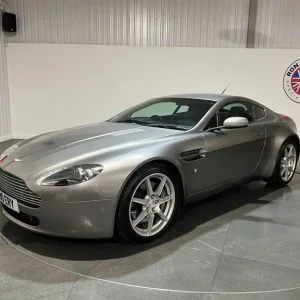 2006 Aston Martin Vantage 4.3 V8 Coupe - Image 2