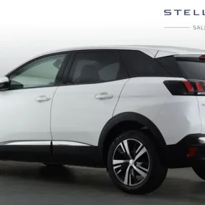 2018 Peugeot 3008 1.6 BlueHDi Allure SUV 5-door Diesel Manual - Image 3
