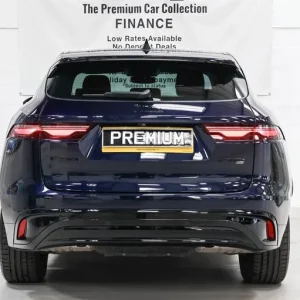 2022 Jaguar F-Pace S P440e 1 OWNER PANORAMIC ROOF HEATED STEERING WHEEL Estate - Image 6