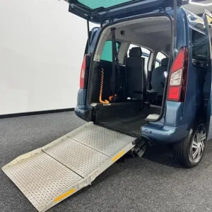 2018 Citroen Berlingo 1.6 BlueHDi Feel Multispace MPV Diesel Manual - Image 2