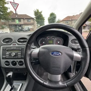 Ford Focus 2006 1.6 Automatic 5-door hatchback - Image 8