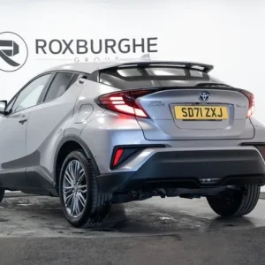 2022 Toyota C-HR Hybrid 1.8 VVT-H 5-door SUV - Image 5