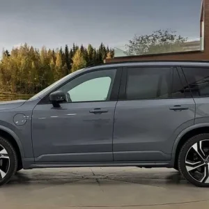 2022 Volvo XC90 Recharge PHEV Estate AWD - Image 6