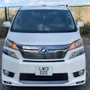 2013 Toyota Vellfire Hybrid 2.4L 7-Seater MPV - Image 2