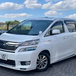 2013 Toyota Vellfire Hybrid 2.4L 7-Seater MPV - Image 3