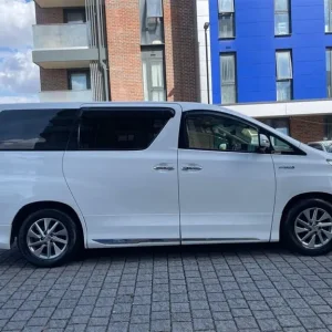 2013 Toyota Vellfire Hybrid 2.4L 7-Seater MPV - Image 6