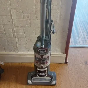 2 x Shark vacuum cleaners - Image 2