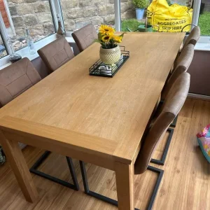 Solid Oak Dining Table and 6 Chairs