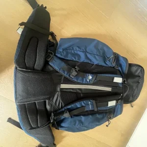 Kelty Redwing 50L Backpack – Navy - Image 5