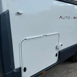 2018 Roller Team Autoroller 746 - Image 4