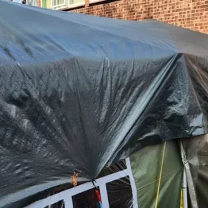 8m x 5m green tarpaulin - Image 2