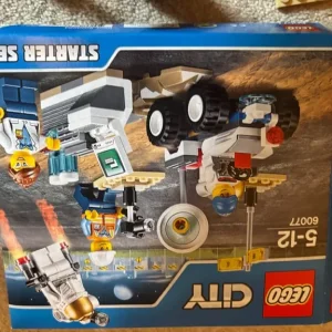 Lego City Space Starter set 60077 - Image 2