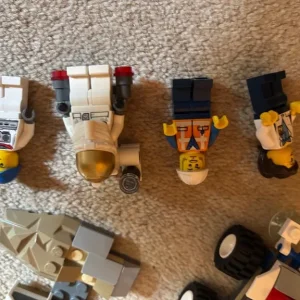Lego City Space Starter set 60077 - Image 3