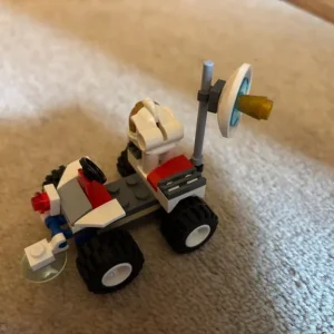 Lego City Space Starter set 60077 - Image 5