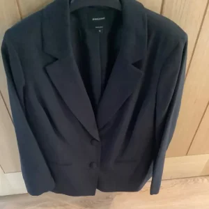 Women’s blazer jacket size 14