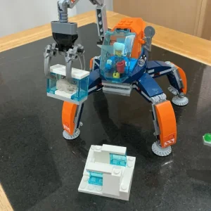 Lego Artic Explorer - Image 2