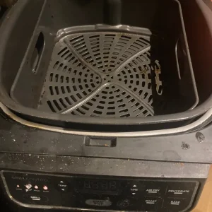 Ninja Air Fryer - Image 3