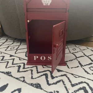 Vintage Wall Mounted Post Box - Image 2
