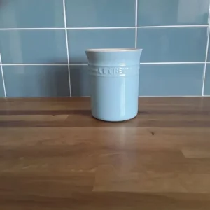 Le Creuset pale blue utensils holder