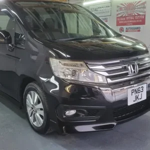 Honda Stepwagon Spada 2.0 Automatic 7-Seater Fresh Japanese Import 2013
