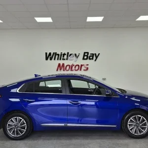 2021 Hyundai IONIQ Premium Hatchback Electric - Image 2
