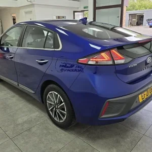 2021 Hyundai IONIQ Premium Hatchback Electric - Image 5