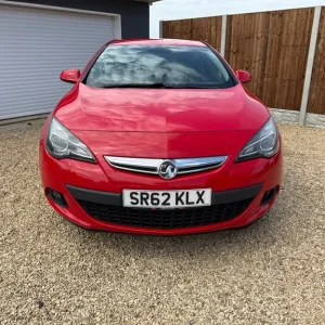 2012 Vauxhall Astra GTC 1.4T 16V 140 SRi 3-door hatchback - Image 2