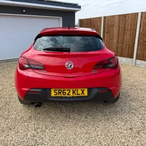 2012 Vauxhall Astra GTC 1.4T 16V 140 SRi 3-door hatchback - Image 5
