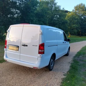 2020 Mercedes Vito 114 CDi Progressive Panel Van - Image 5