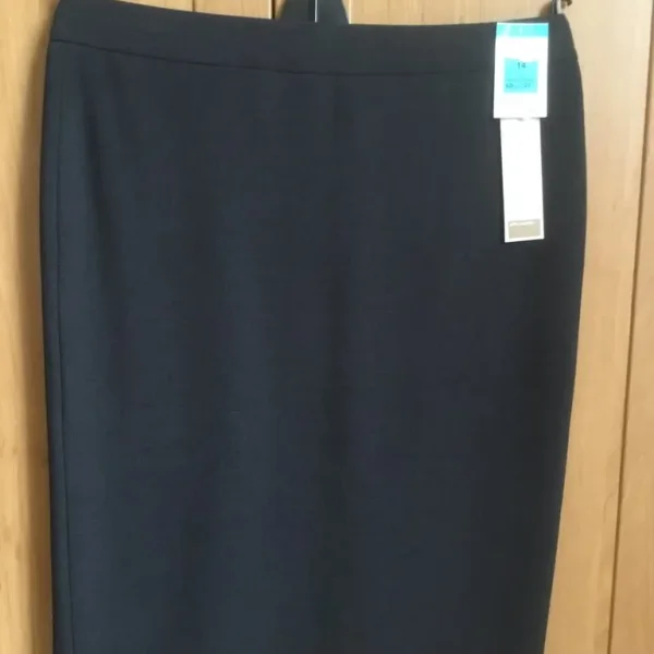 Grey lined skirt