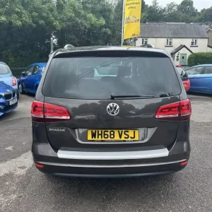 2019 Volkswagen Sharan 1.4 TSI GPF SE Nav MPV - Image 3
