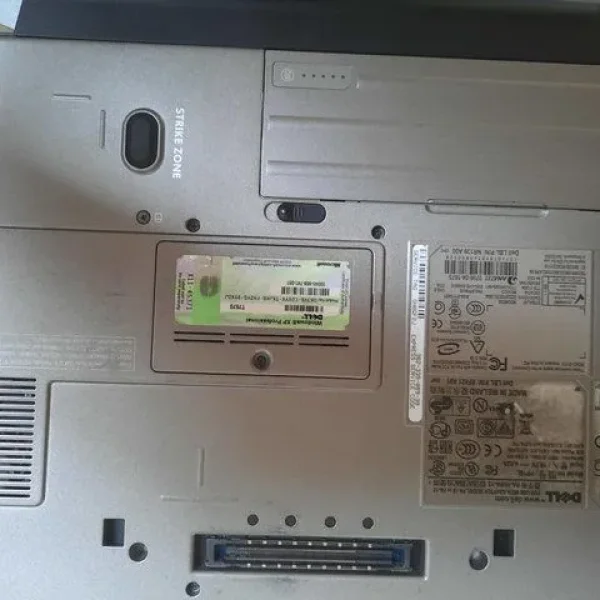 Dell D620 Notebook with 2GB RAM and 120GB HDD