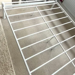 White metal double bed frame - Image 4