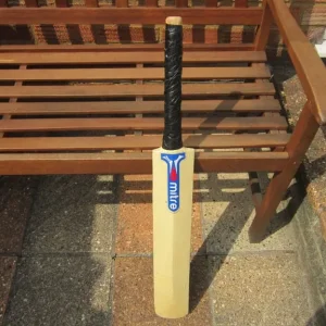 MITRE CRICKET BAT - Image 3