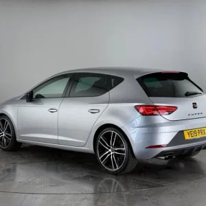2019 SEAT Leon 2.0 TSI Cupra 290 DSG Euro 6 (s/s) 5dr Hatchback Petrol Automatic - Image 5